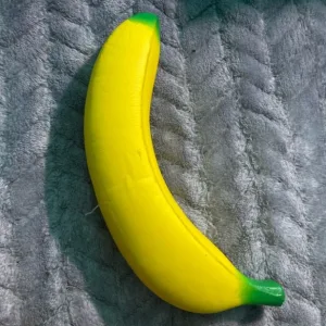 Anti-Stress-Bananenspielzeug aus Plüsch vom Kunden R****t erhalten.